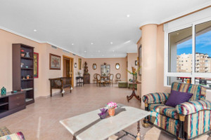 Mieszkanie na sprzedaż 213m2 Walencja Alicante Torrevieja - zdjęcie 2