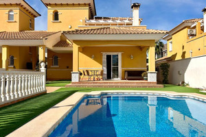 Dom na sprzedaż 157m2 Walencja Alicante Cabo Roig - zdjęcie 1