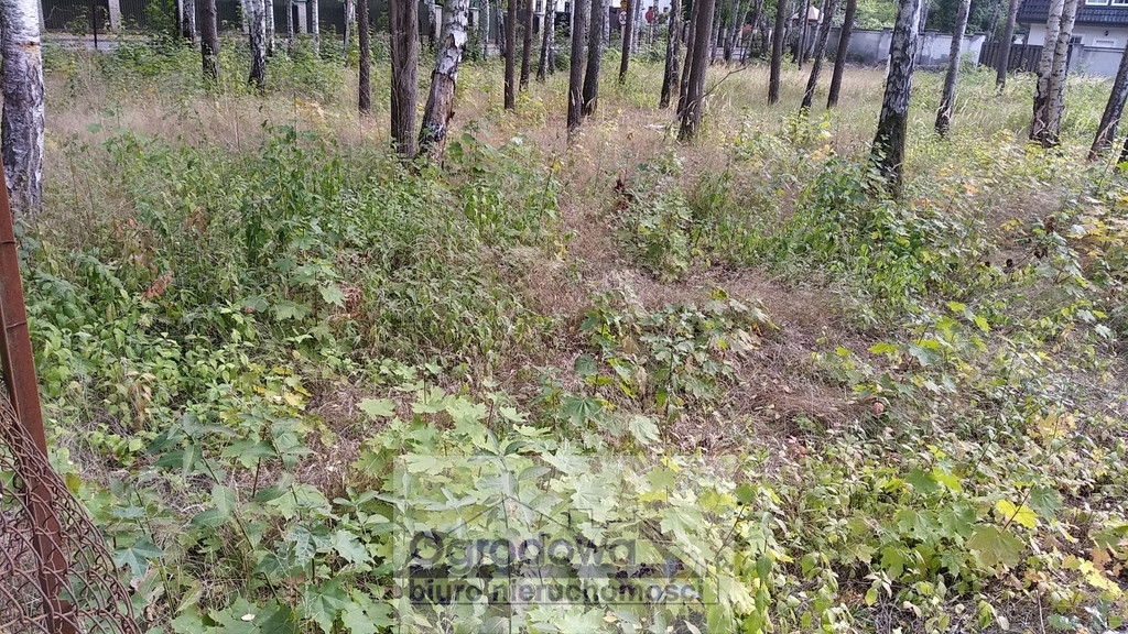 Piękna działka w Konstancinie