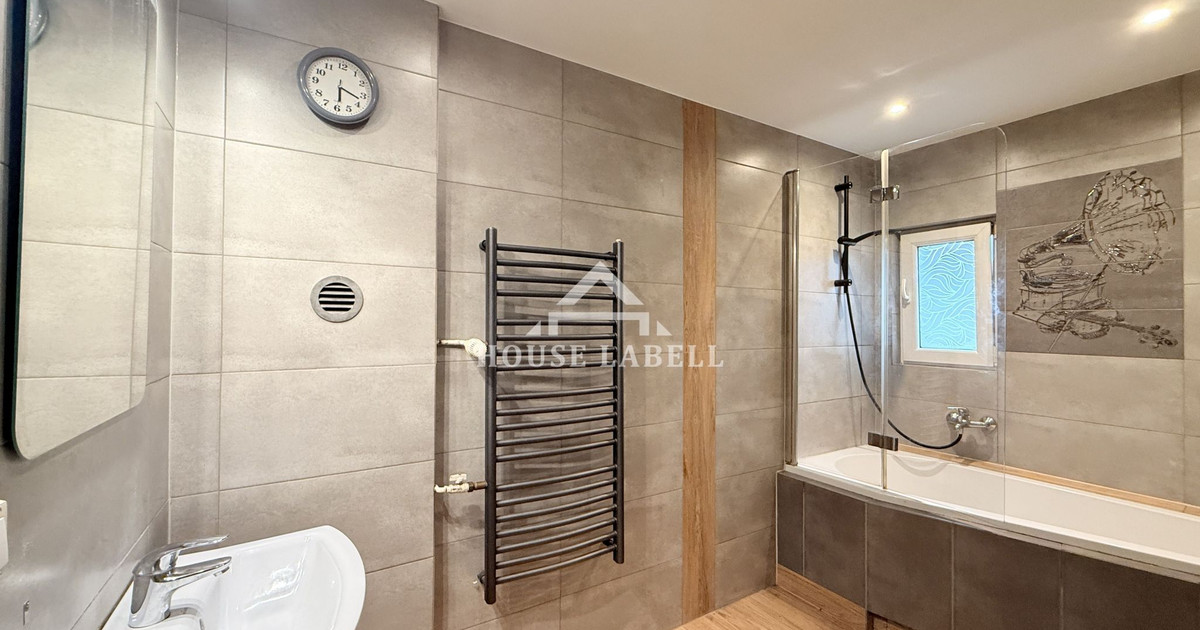 Mieszkanie z potencjałem + strych do adaptacji! Parking Śródmieście Katowic