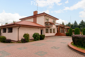 Dom na sprzedaż 354m2 iławski Iława Wikielec - zdjęcie 2