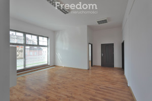 Komercyjne do wynajęcia 98m2 dolnośląskie Jelenia Góra Plac Księdza Kardynała Stefana Wyszyńskiego - zdjęcie 1