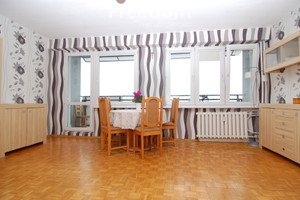Mieszkanie na sprzedaż 61m2 bełchatowski Bełchatów os. Okrzei - zdjęcie 2