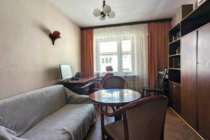 Mieszkanie do wynajęcia 63m2 Legnica Stare Miasto Piekarska - zdjęcie 2