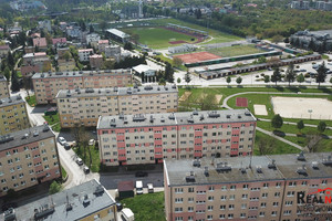 Mieszkanie na sprzedaż 46m2 buski Busko-Zdrój osiedle Pułaskiego - zdjęcie 1