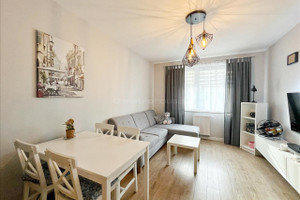 Mieszkanie na sprzedaż 40m2 kołobrzeski Kołobrzeg Paryska - zdjęcie 1