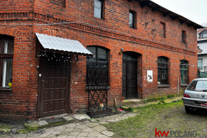 Dom na sprzedaż 165m2 czarnkowsko-trzcianecki Czarnków ul. Sikorskiego - zdjęcie 1