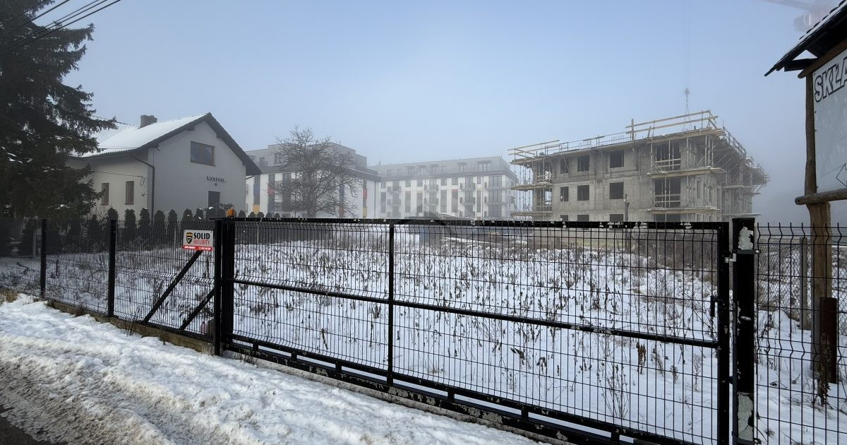 Kraków – ul. Żwirowa – 5,11a – działka usługowa