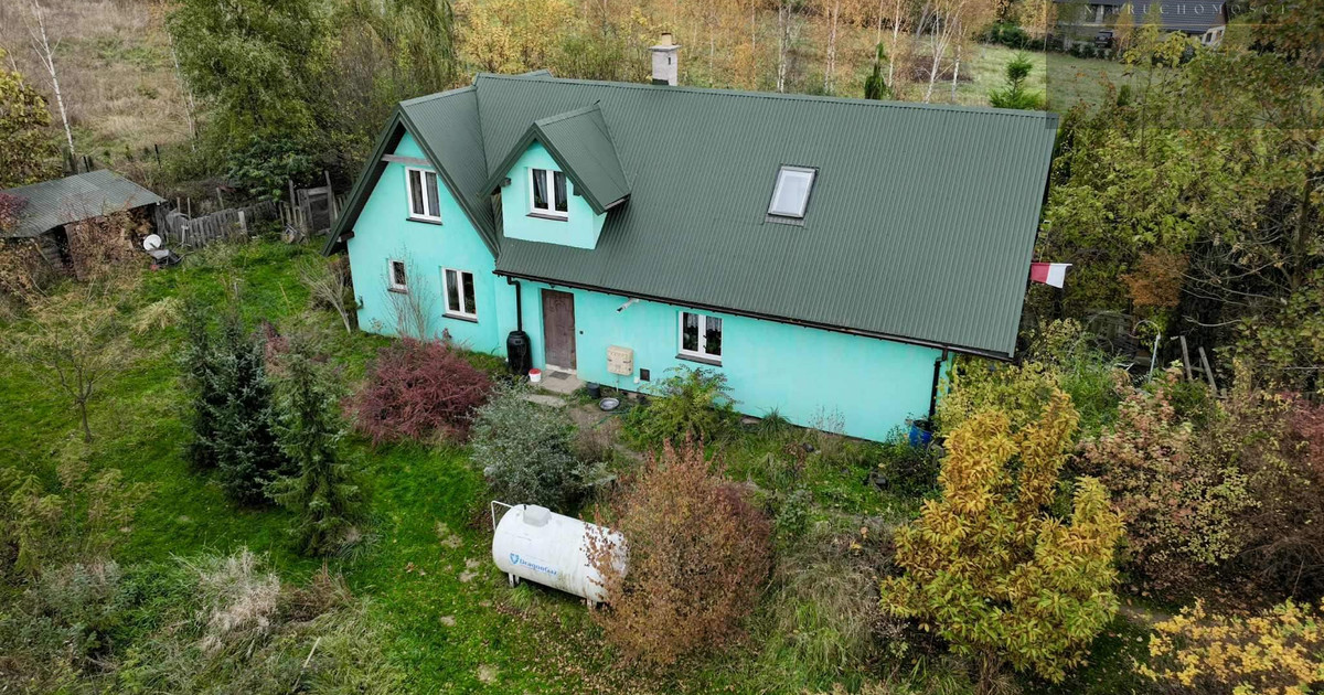 Dużą widokowa działka z budynkiem