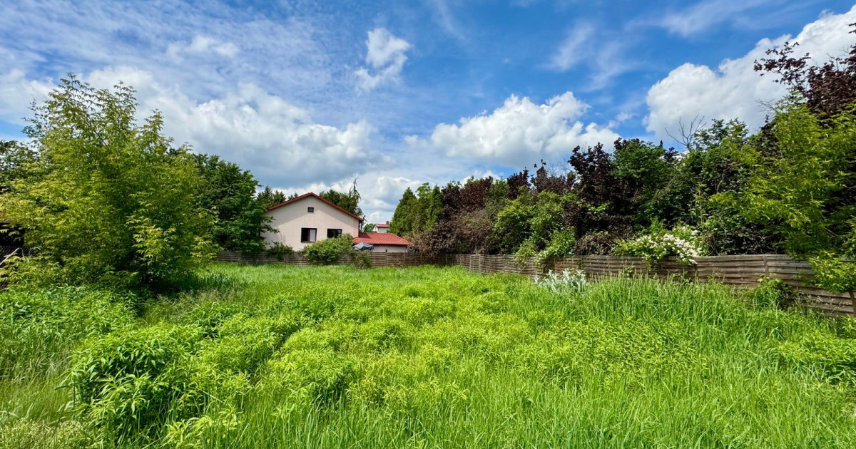 Józefosław - atrakcyjna działka 1372m2