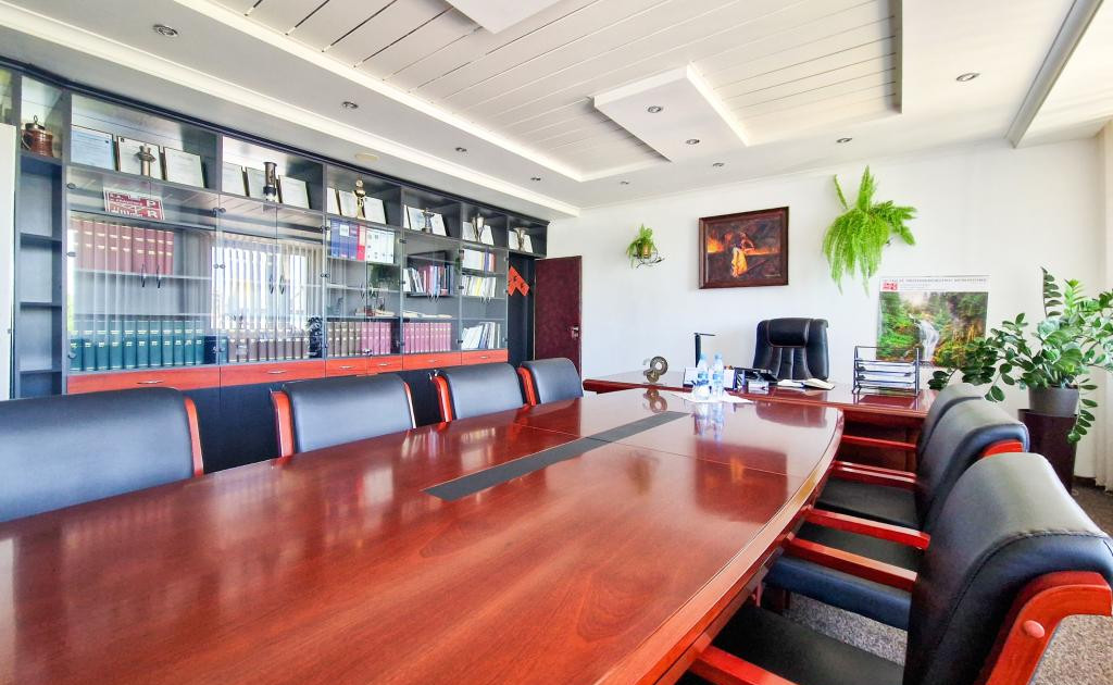 Umeblowana powierzchnia biurowa – Nowa Huta, ul. Mrozowa