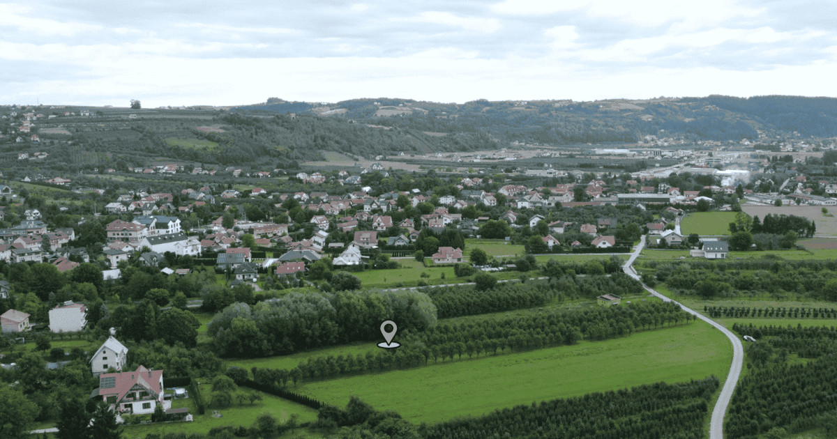 62 ary pod zabudowę mieszkaniową | Płaska działka z widokiem | Łącko |