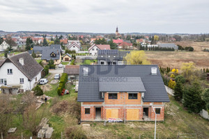 Dom na sprzedaż 271m2 wrocławski Chabrowa - zdjęcie 1