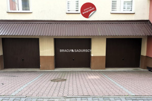 Garaż na sprzedaż 18m2 Kraków Mistrzejowice os. Oświecenia - zdjęcie 1