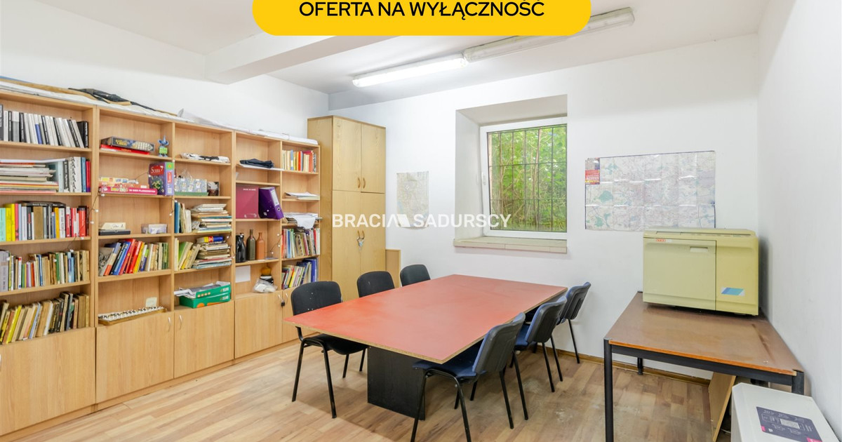 lokal 76m2, Kremerowska przy Karmelickiej