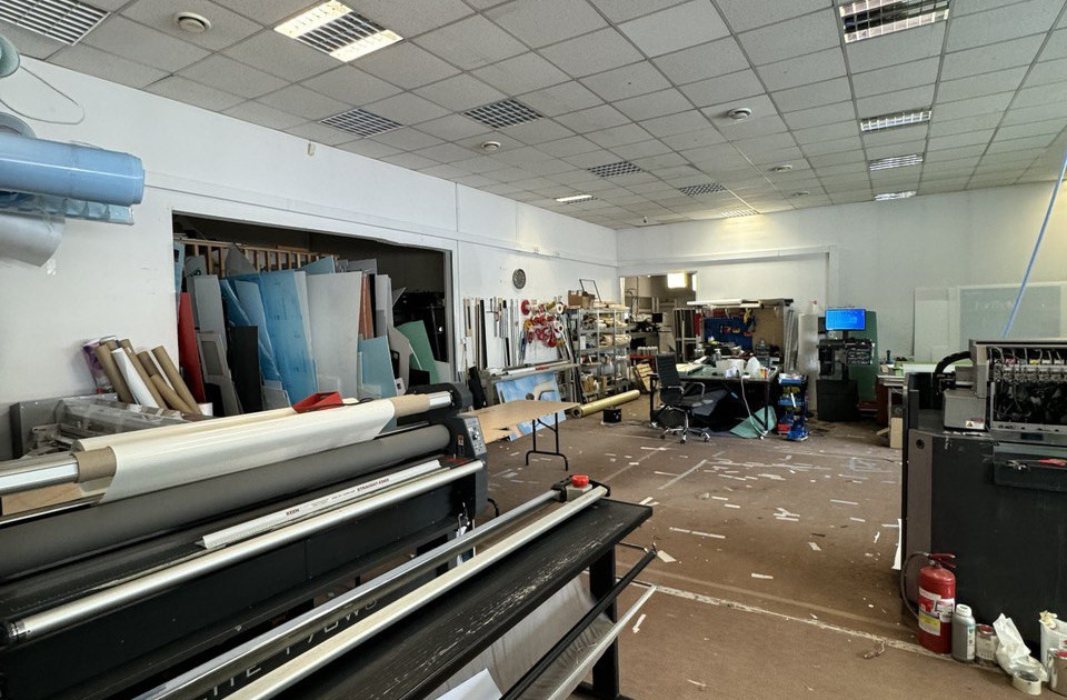 Lokal 648 m² na wynajem – magazyn, hala, showroom – Mokotów, Służewiec