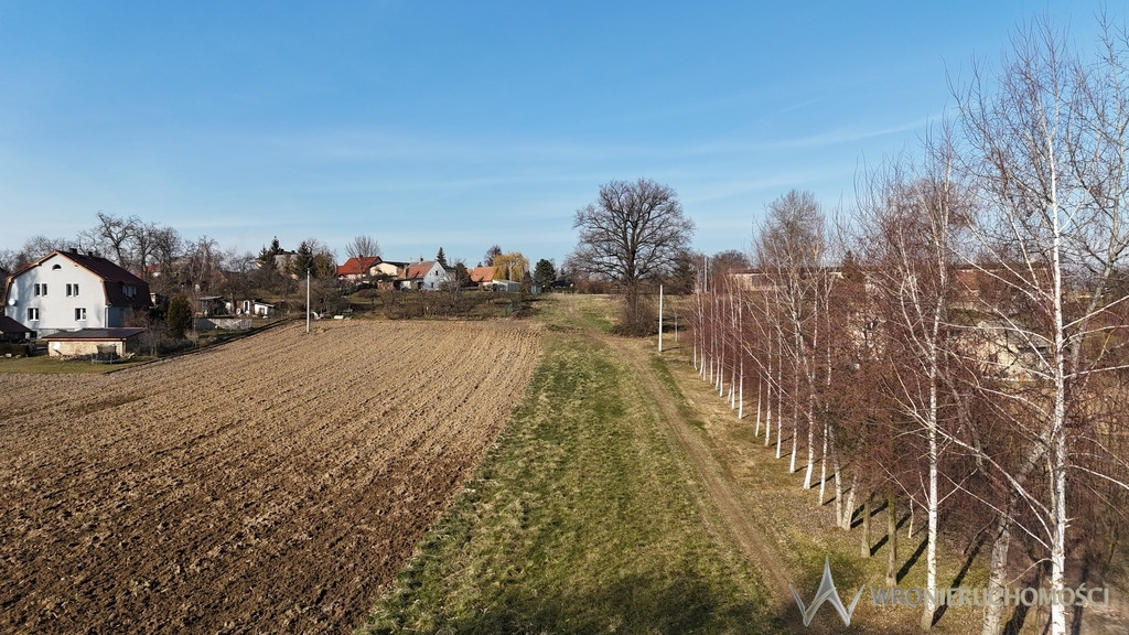 Działka nwestycyjna * 4600 m2 * powiat strzeliński