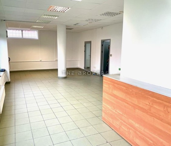 Lokal usługowy 76m2 + 60m2 piwnica