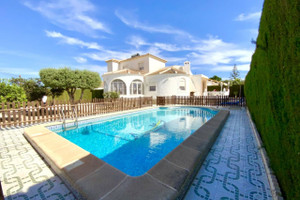 Dom na sprzedaż 233m2 Walencja Alicante Torrevieja - zdjęcie 1