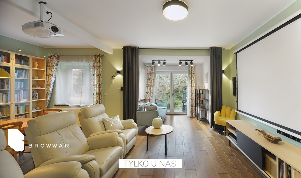 Dom po remoncie + apartament, pracownia lub biuro