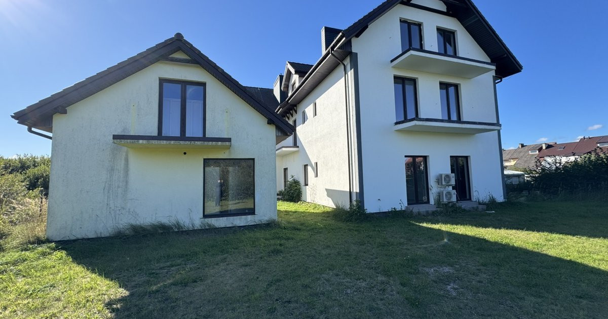 MIELNO-PENSJONAT Z POTENCIAŁEM