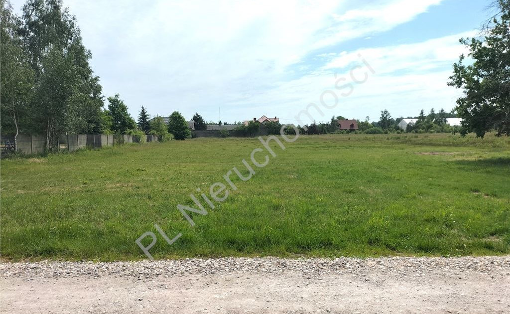 Urokliwa działka budowlana o powierzchni 1451 m²