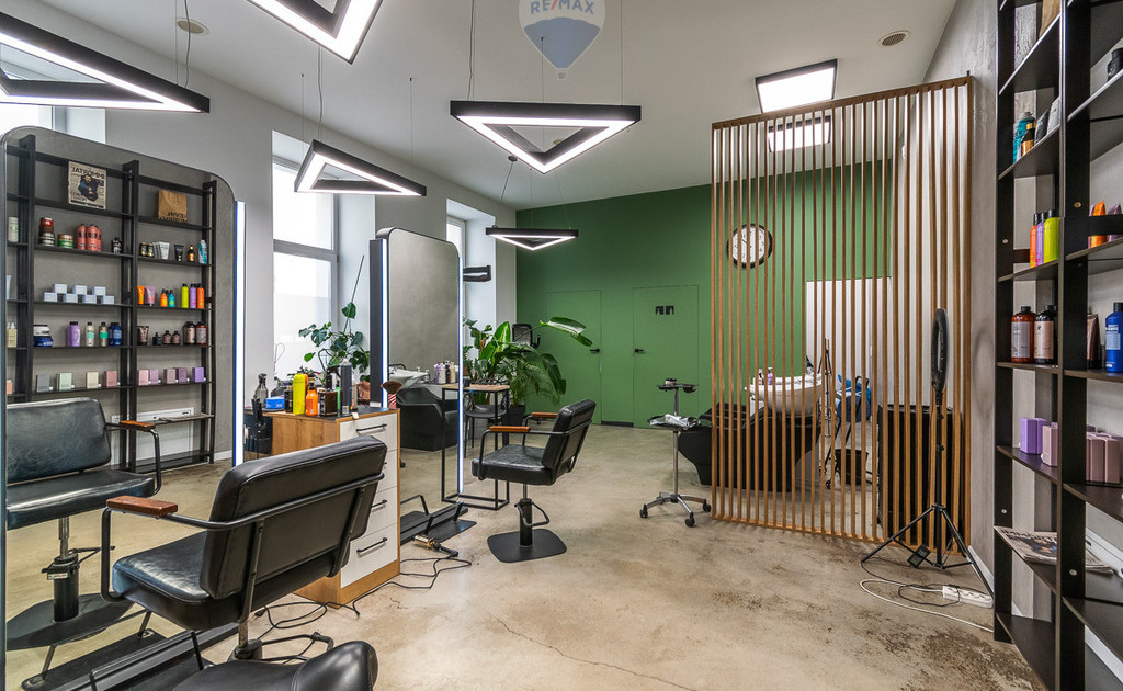 Lokal 146 m² w Śródmieściu – parter, duży ruch