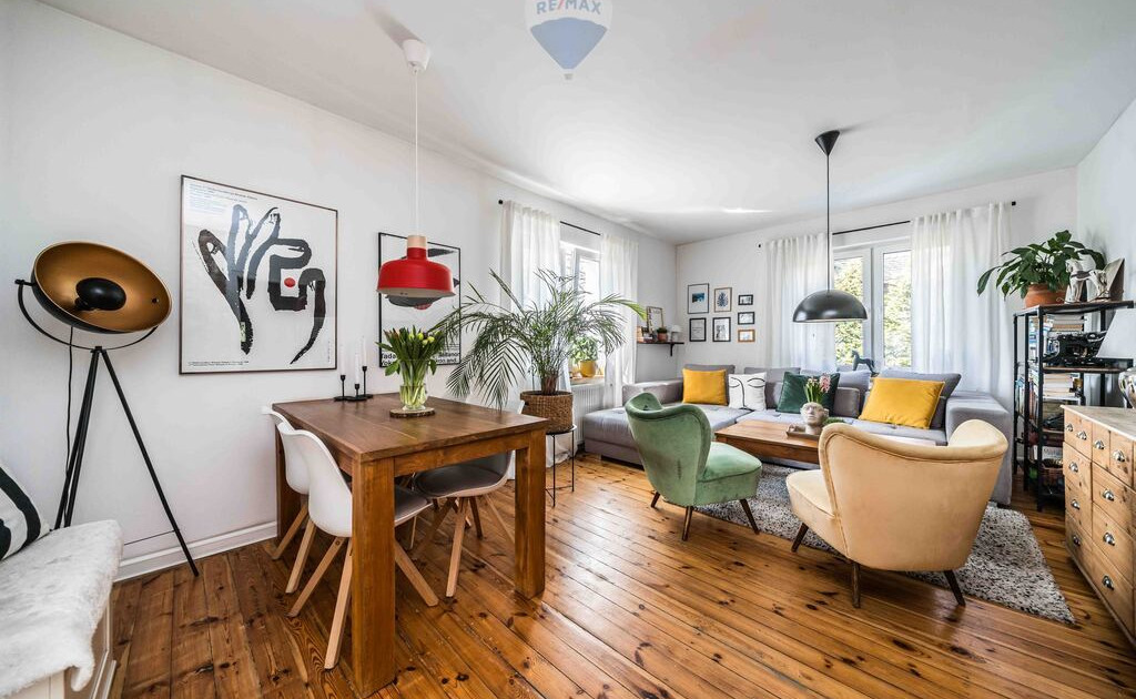 Klimatyczny dom wolnostojący | Świerczewo