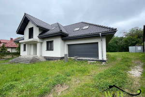 Dom na sprzedaż 389m2 Bytom Sucha Góra Wyszyńskiego - zdjęcie 3