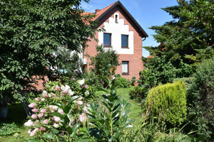 Dom na sprzedaż 290m2 dzierżoniowski Bielawa - zdjęcie 1