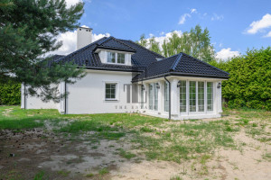 Dom na sprzedaż 328m2 pruszkowski Nadarzyn Rozalin Jagodowa - zdjęcie 1
