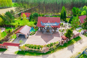 Dom na sprzedaż 234m2 kościerski Kościerzyna Fingrowa Huta - zdjęcie 1
