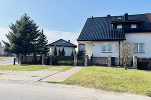 Dom na sprzedaż 193m2 Konin Bursztynowa - zdjęcie 1