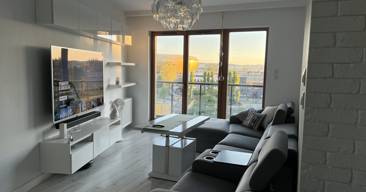 Słoneczny apartament 80 m² z balkonem i garażem – Gdańsk Letnica