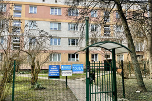 Mieszkanie na sprzedaż 37m2 Łódź Bałuty Lutomierska - zdjęcie 2