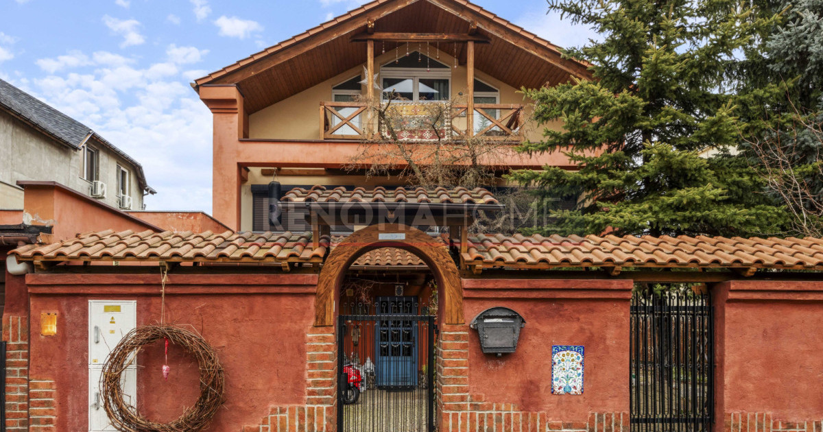 Dom w Włoskim Stylu na Karłowicach