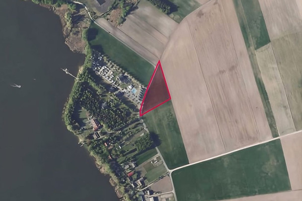 Grund, 8200 m²