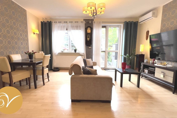 Casă, 79 m², teren 180 m²