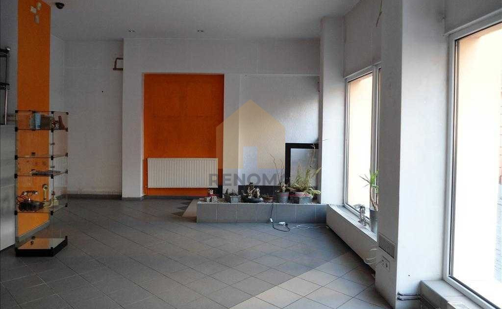 Nieruchomość komercyjna na sprzedaż - Widok 2