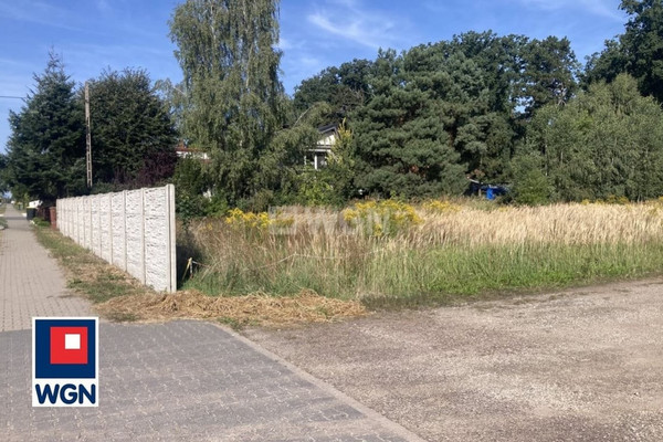 Działka na sprzedaż