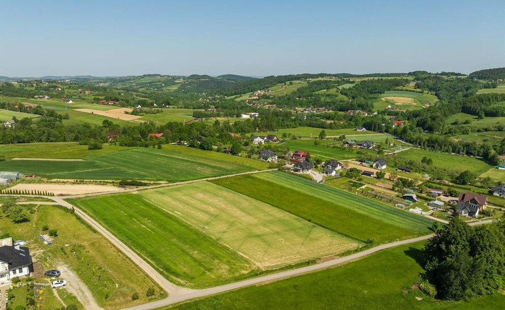 Działka na sprzedaż - Widok 2