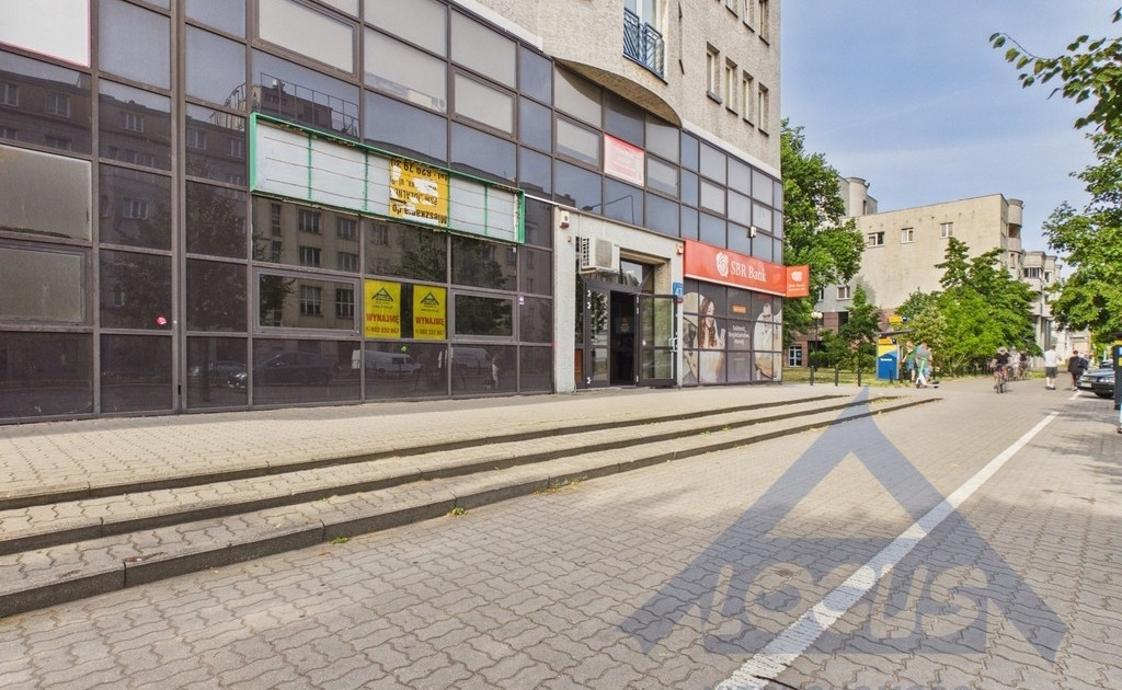 Lokal handlowy, usługowy na sprzedaż - Widok 2