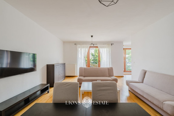 2-bed apartment, 102 m²