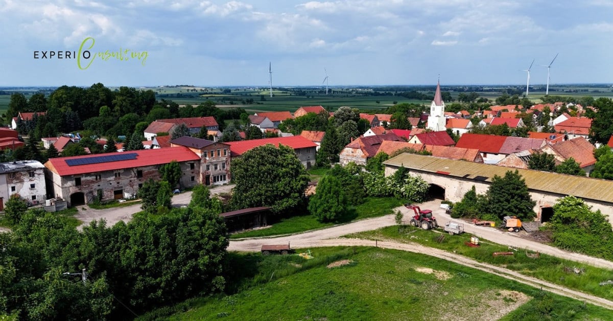 Gospodarstwo rolne na sprzedaż - Widok 2
