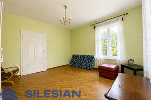 Sąsiedztwo Parku Centralnego, ogrodzony teren