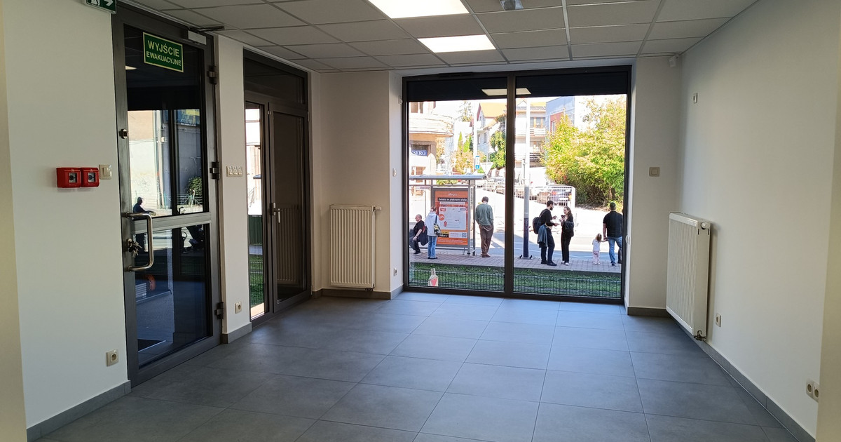 Lokal handlowy, usługowy do wynajęcia - Widok 2