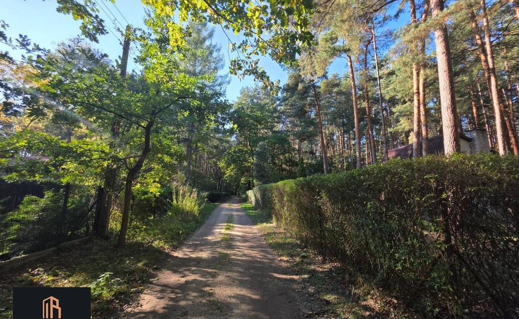 Działka na sprzedaż - Widok 2