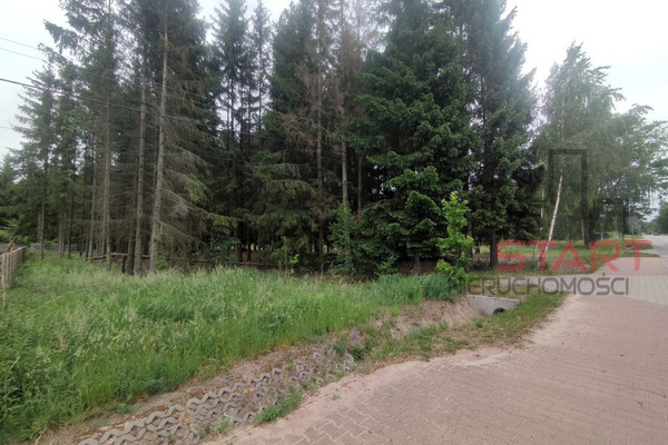 Lóð, 1577 m²