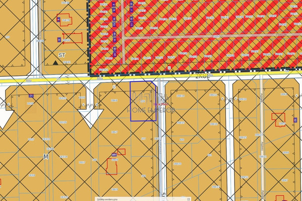 Lóð, 1100 m²