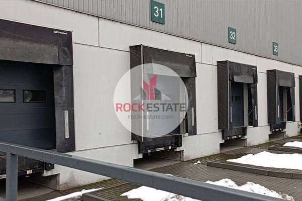 Poslovni prostor, 4381 m²